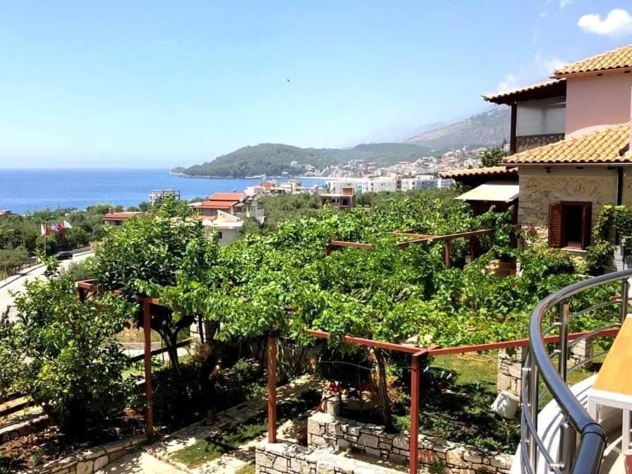 Spyridoula'S Guest House Himare Exterior photo