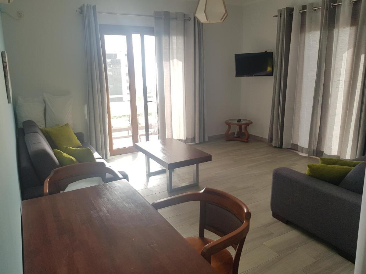 Spyridoula'S Guest House Himare Exterior photo